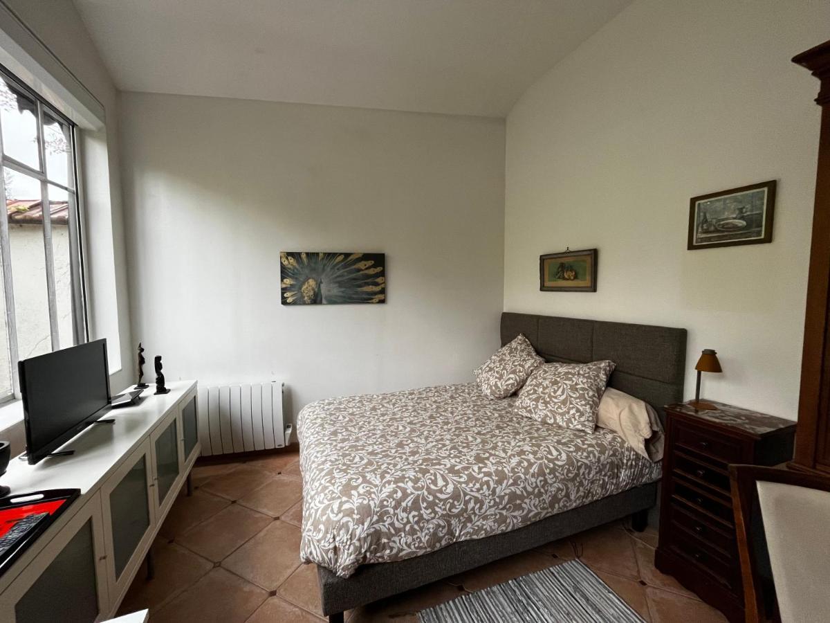 Charming Independent - Spacious With Terrace And Garden, 25 Minutes From Paris